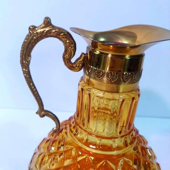 Vintage Amber Carnival Depression Glass Vase With Gold Tone Handle and Spout - Picture 3 of 7
